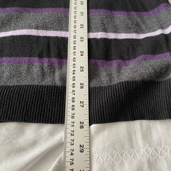 Le Chateau Men's Long Sleeve Striped Light Bamboo Sweater Size Medium - Picture 10 of 11